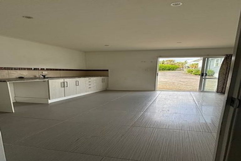 Photo of property in 40 Puriri Road, Manurewa, Auckland, 2102
