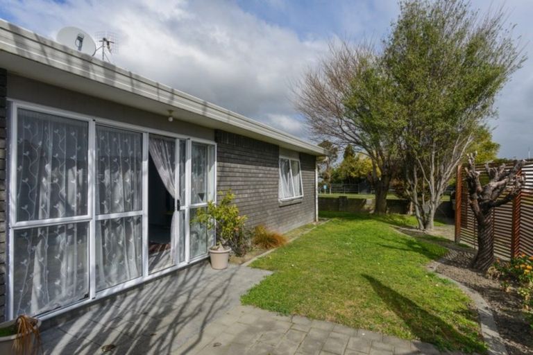 Photo of property in 1/62 Park Road, Greenmeadows, Napier, 4112