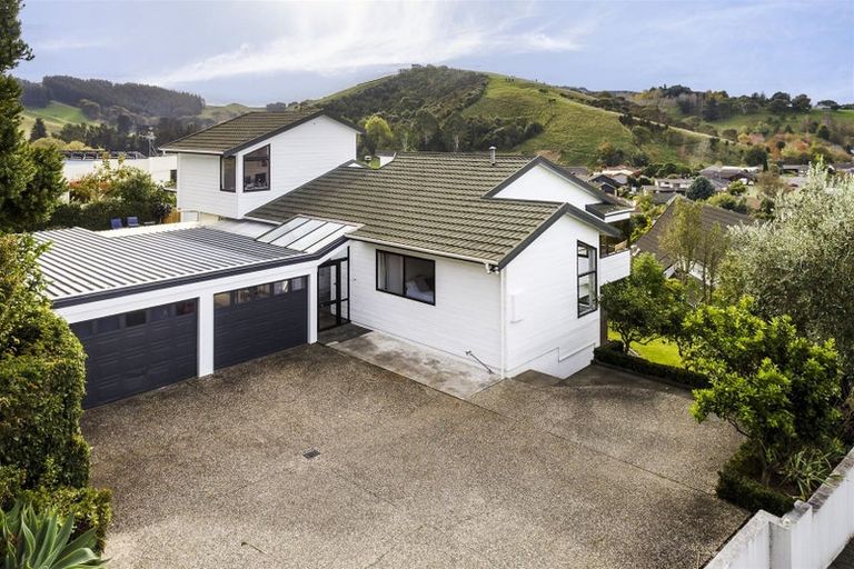 Photo of property in 55 Churchill Drive, Taradale, Napier, 4112