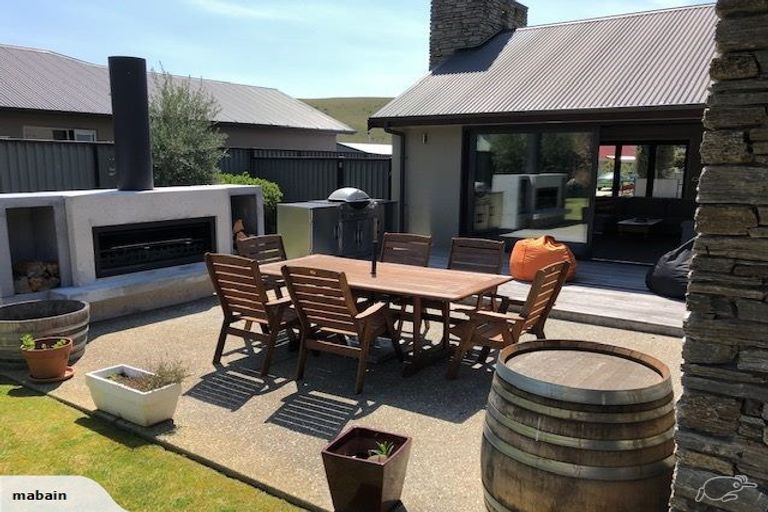 Photo of property in 10 Elizabeth Place, Clyde, 9330