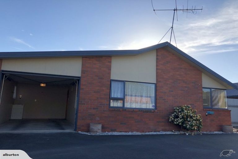 Photo of property in 76 Bainfield Road, Waikiwi, Invercargill, 9810