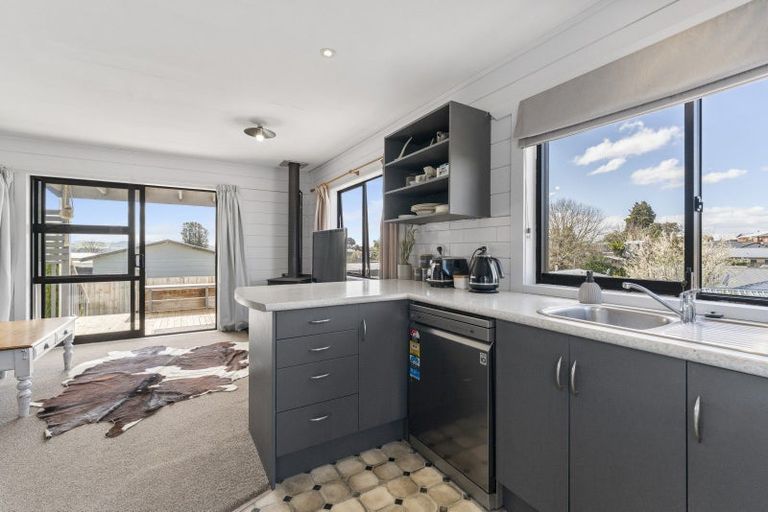 Photo of property in 2/56 Terence Street, Tauhara, Taupo, 3330