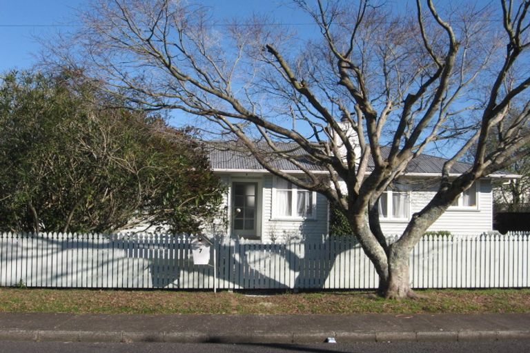 Photo of property in 2/7 Scott Road, Papakura, 2110