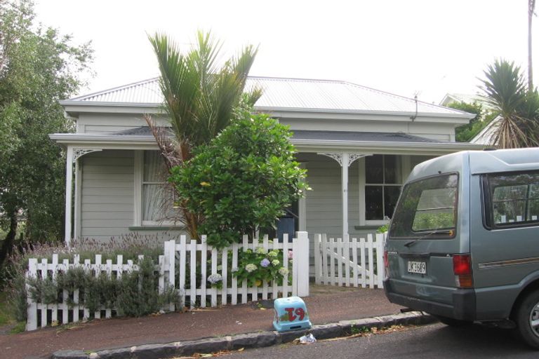 Photo of property in 61 Virginia Avenue West, Eden Terrace, Auckland, 1021