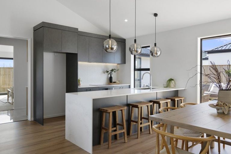 Photo of property in 69 Milns Road, Halswell, Christchurch, 8025