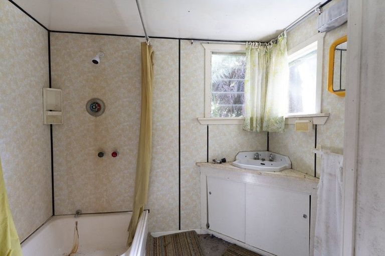 Photo of property in 12 Puari Road, Port Levy, Diamond Harbour, 8972