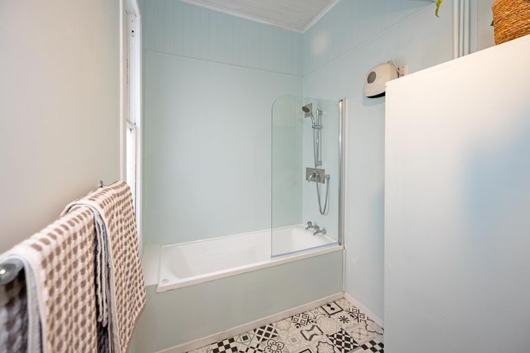 Photo of property in 34 Ure Street, South Hill, Oamaru, 9400