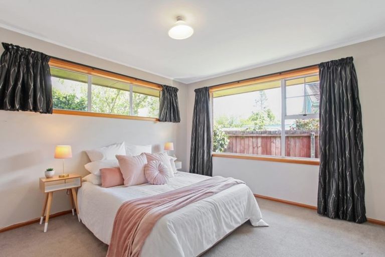 Photo of property in 2/11 Kinver Place, Spreydon, Christchurch, 8024