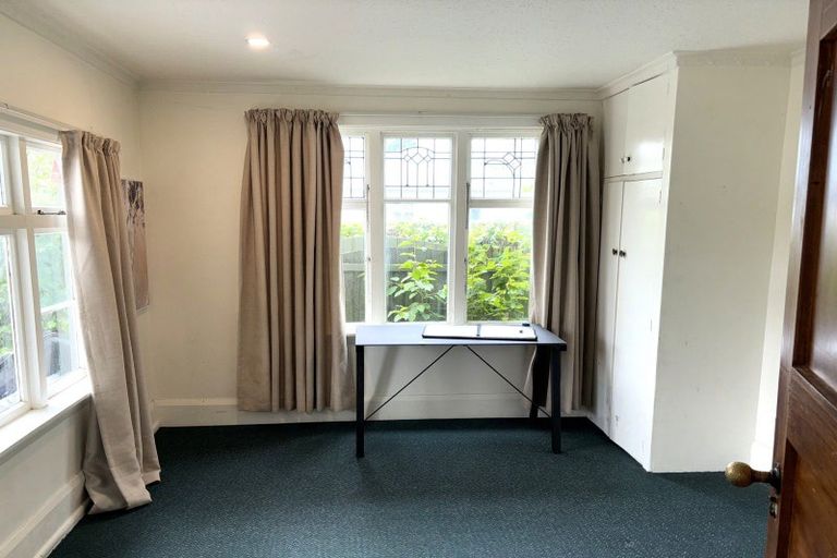 Photo of property in 22 Straven Road, Riccarton, Christchurch, 8011