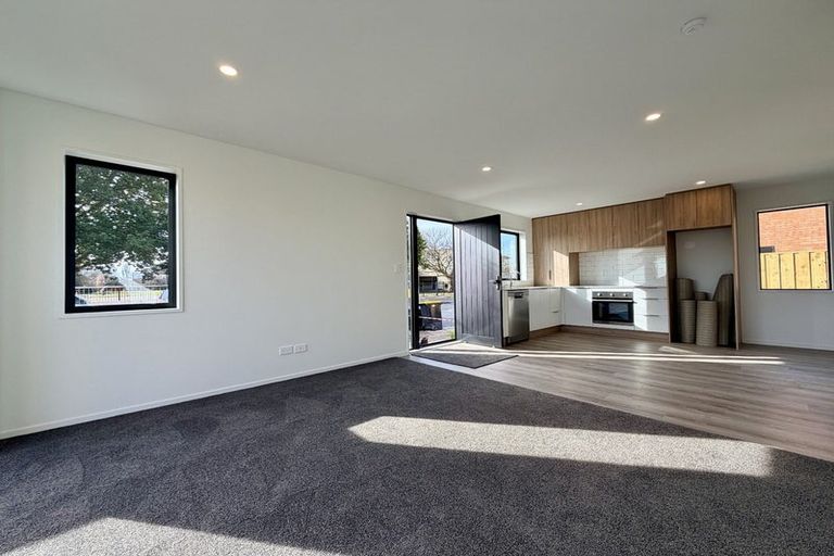 Photo of property in 2/10a Mclean Street, Linwood, Christchurch, 8062