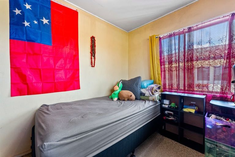 Photo of property in 3 Michelle Place, Mangere, Auckland, 2022