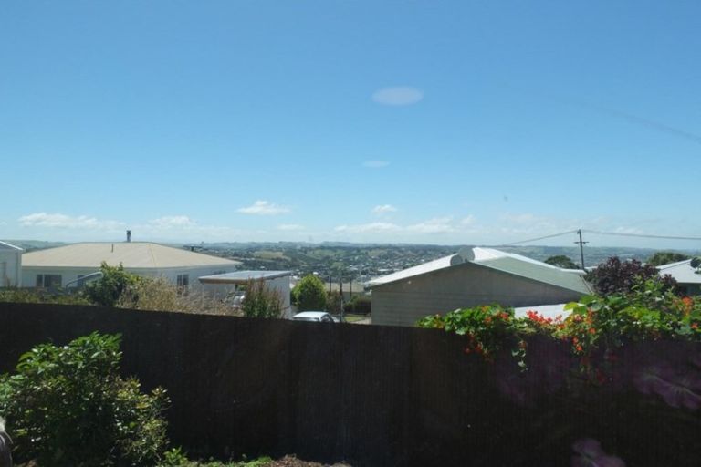 Photo of property in 16 Brinkburn Street, South Hill, Oamaru, 9400