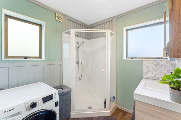 Photo of property in 61a Kingsley Street, Stokes Valley, Lower Hutt, 5019