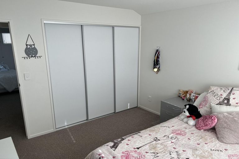 Photo of property in 89c Clovelly Road, Bucklands Beach, Auckland, 2012