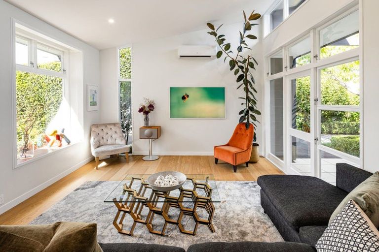 Photo of property in 14 Fairfield Road, Fairfield, Hamilton, 3214