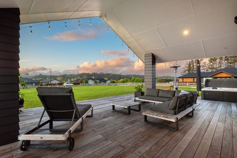 Photo of property in 9 Awatiro Drive, Kaukapakapa, 0871