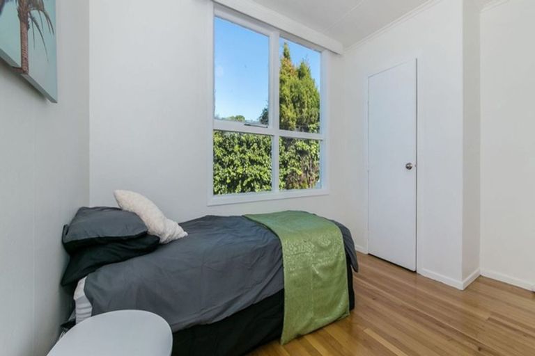 Photo of property in 2/3 Vine Street, Mangere East, Auckland, 2024