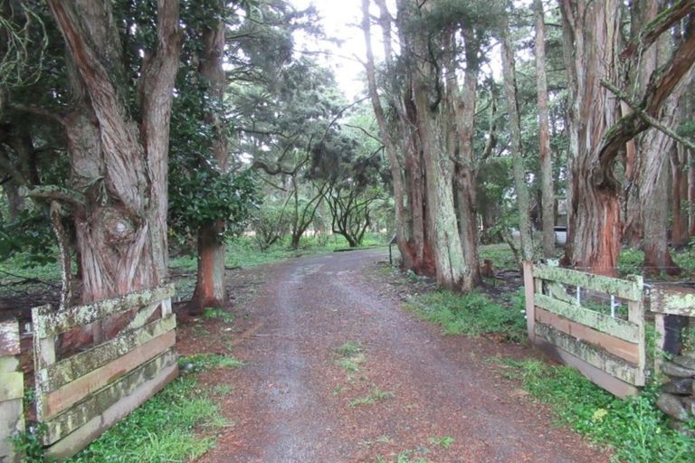 Photo of property in 306 Muhunoa Road East, Ohau, Levin, 5570