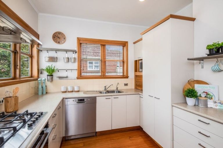 Photo of property in 126 Garnet Road, Westmere, Auckland, 1022