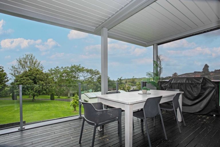 Photo of property in 1 Oceana Drive, Welcome Bay, Tauranga, 3175