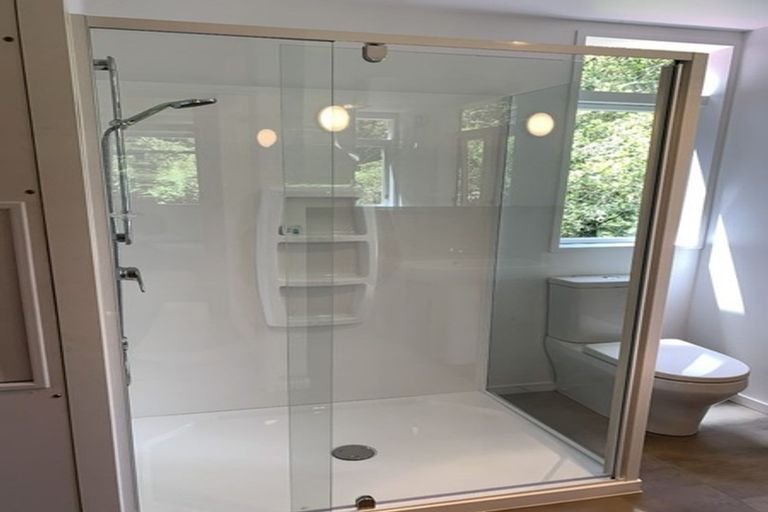 Photo of property in 44 Island Bay Road, Beach Haven, Auckland, 0626