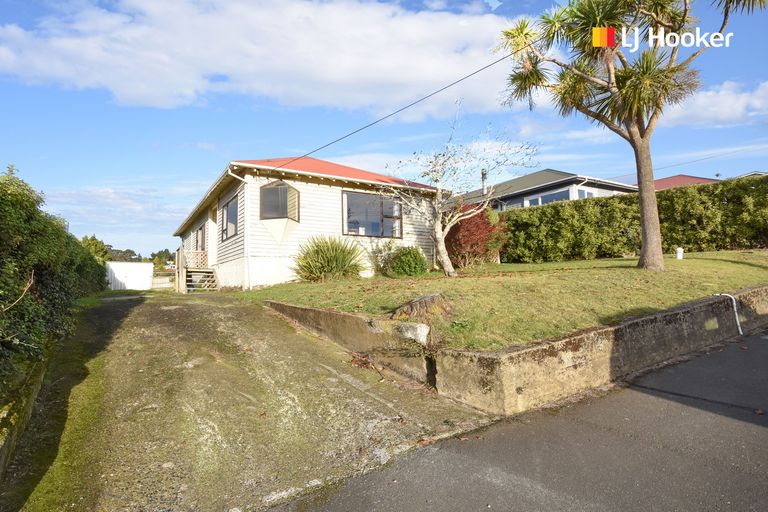 Photo of property in 73 Corstorphine Road, Corstorphine, Dunedin, 9012