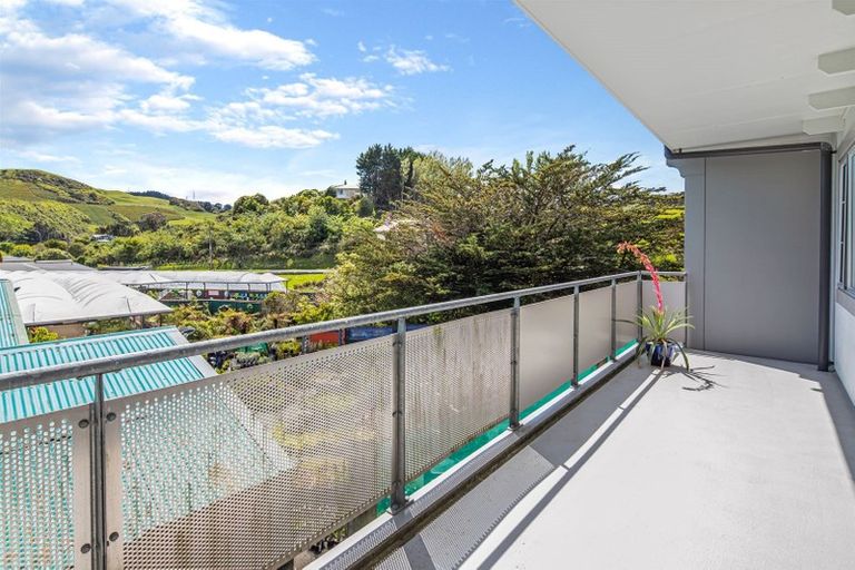 Photo of property in Monterey Apartments, 60/232 Middleton Road, Glenside, Wellington, 6037