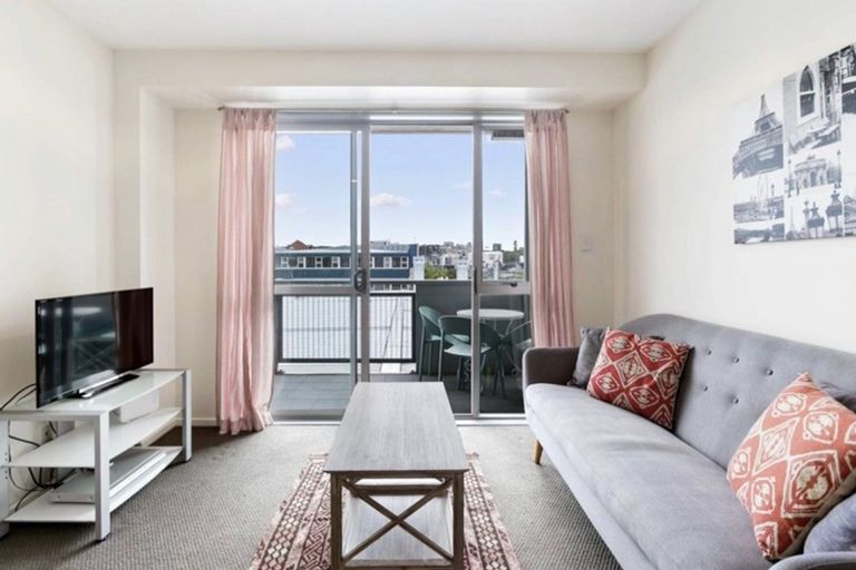 Photo of property in 2f/1 Ophir Street, Grey Lynn, Auckland, 1010