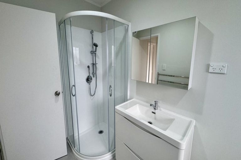 Photo of property in 5/26 Arawa Street, New Lynn, Auckland, 0600