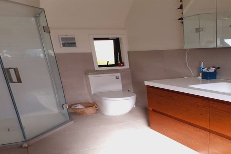 Photo of property in 4/8 Elphinstone Avenue, Strathmore Park, Wellington, 6022