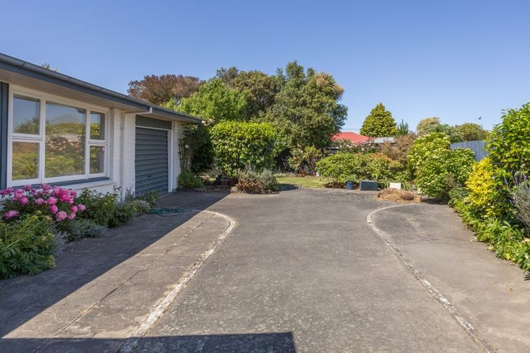 Photo of property in 4 Eastling Street, Bishopdale, Christchurch, 8053