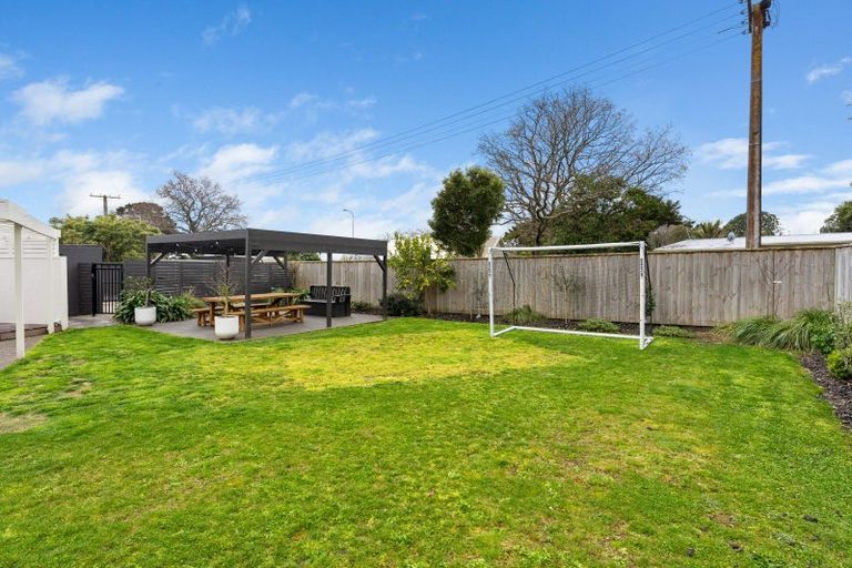 Photo of property in 52 County Road, Otaki, 5512