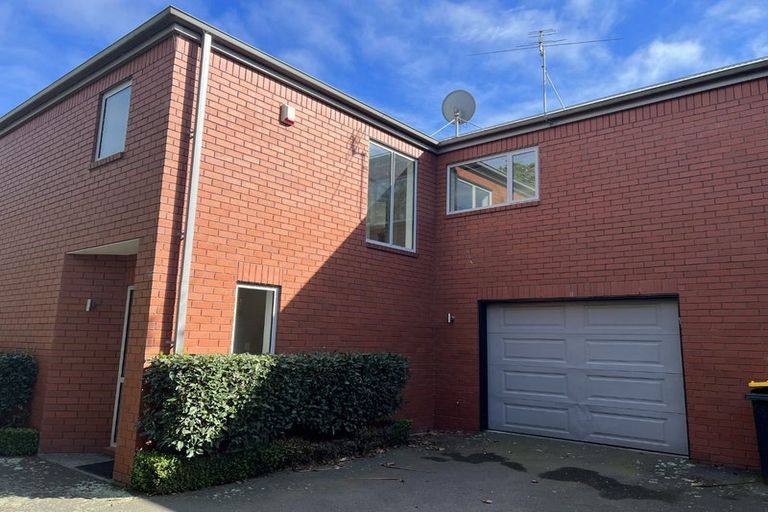Photo of property in 15b Grove Road, Addington, Christchurch, 8024