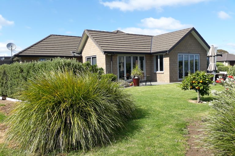 Photo of property in 2 Park Avenue, Mangawhai Heads, Mangawhai, 0505