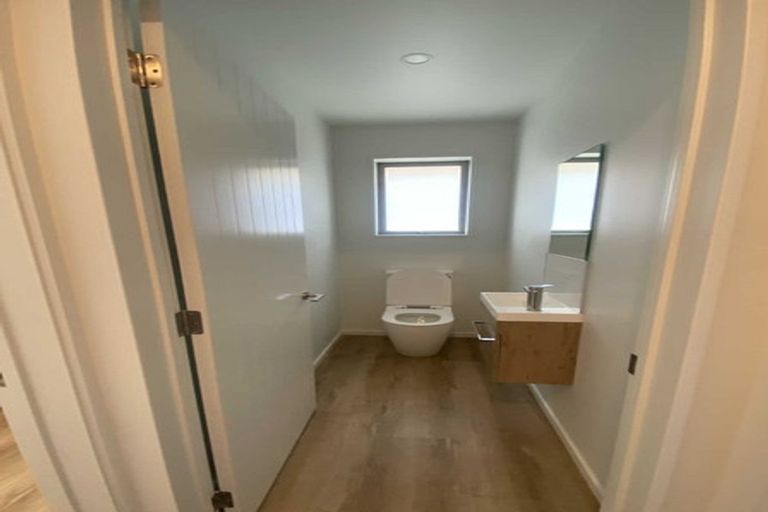 Photo of property in 33 Harness Way, Rolleston, 7615