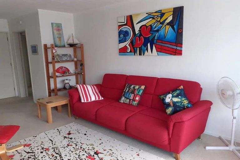 Photo of property in 4/274 Hibiscus Coast Highway, Orewa, 0931