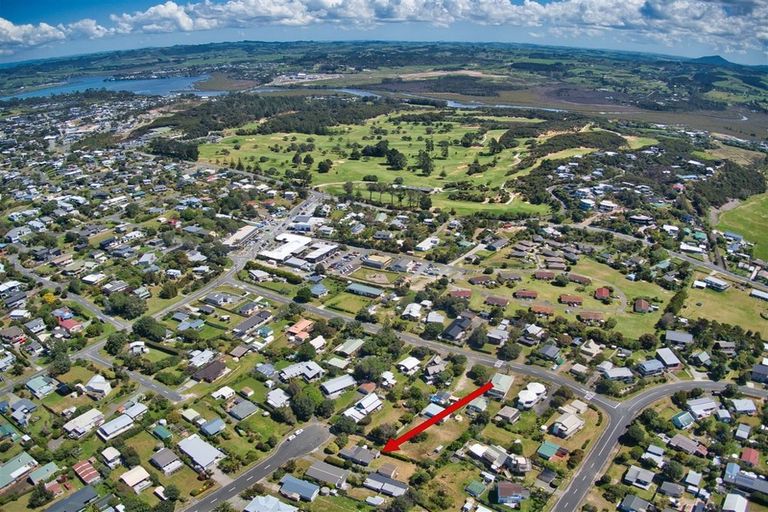 Photo of property in 10 Pinewood Place, Mangawhai Heads, Mangawhai, 0505