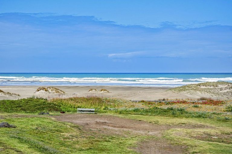 Photo of property in 33 Omamari Beach Road, Omamari, Dargaville, 0373