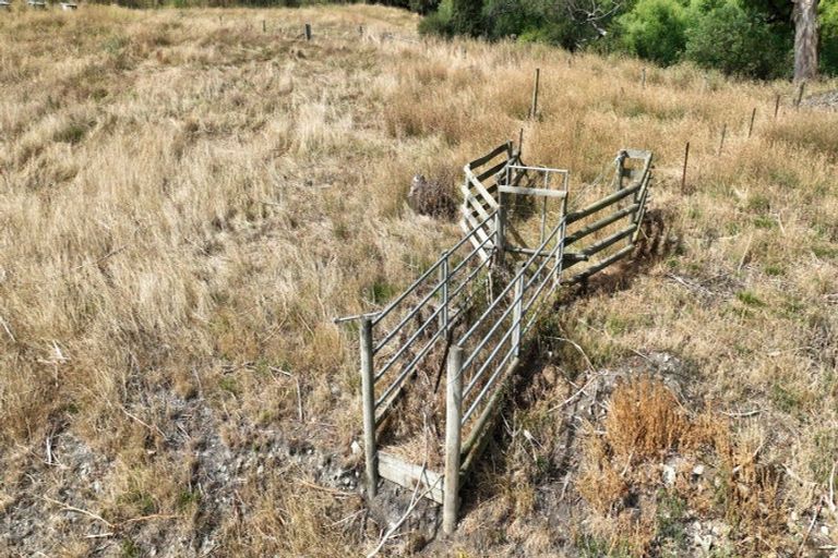 Photo of property in 599c Longbush Road, Hinakura, Masterton, 5884