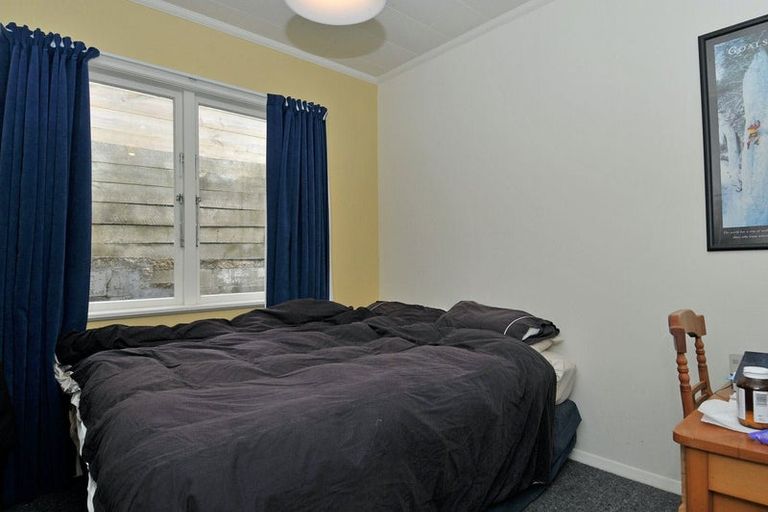 Photo of property in 84 Mitchell Street, Brooklyn, Wellington, 6021