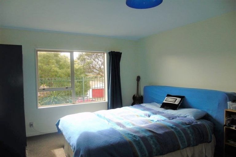 Photo of property in 2/25 Braithwaite Street, Karori, Wellington, 6012