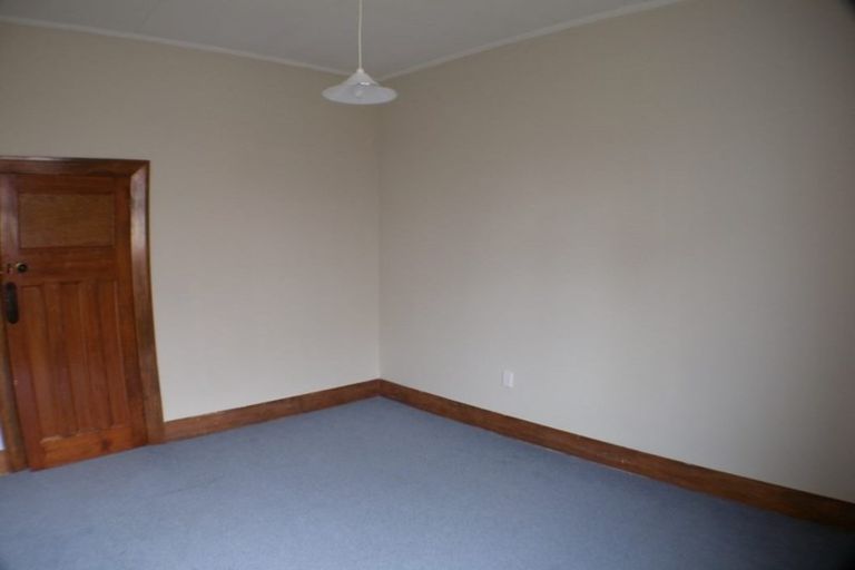 Photo of property in 59 Royal Crescent, Saint Kilda, Dunedin, 9012