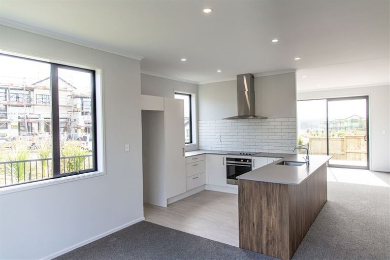 Photo of property in 21a Nellie Drive, Kumeu, 0810