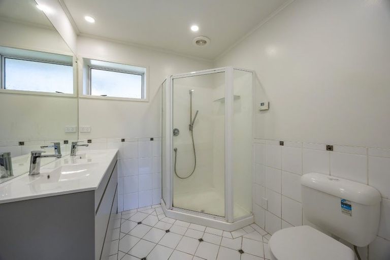 Photo of property in 54 Nile Road, Milford, Auckland, 0620