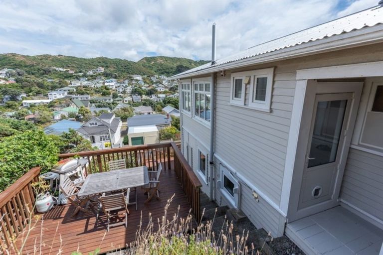 Photo of property in 53 Clyde Street, Island Bay, Wellington, 6023