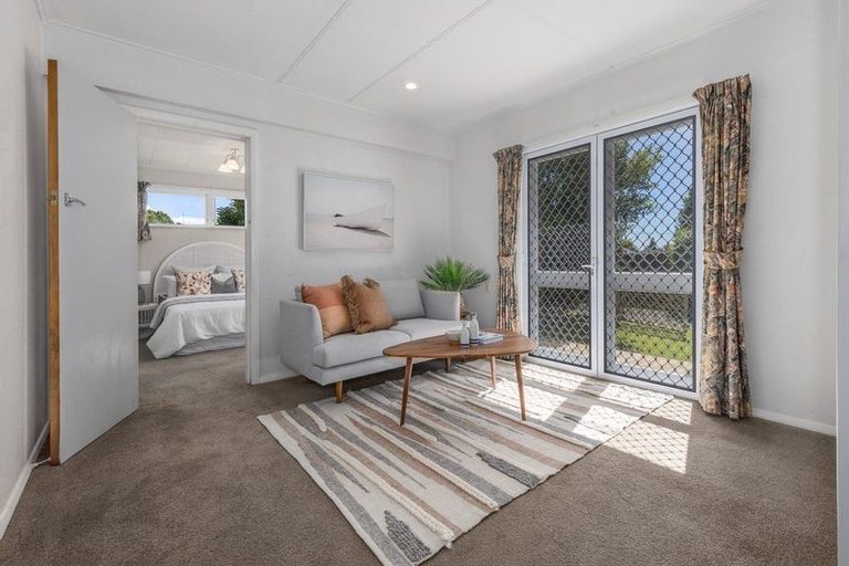 Photo of property in 3 Marlborough Street, Levin, 5510