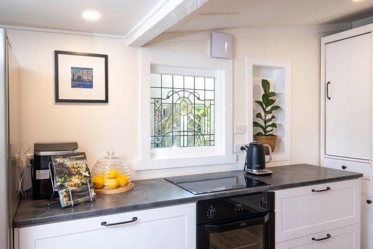 Photo of property in 7 Grove Road, Haumoana, 4102