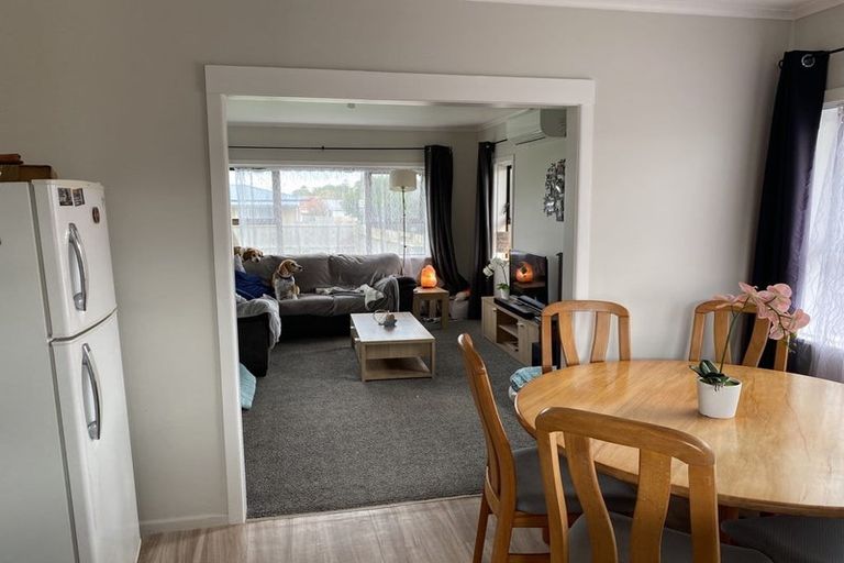 Photo of property in 37a Alma Crescent, Papakura, 2110