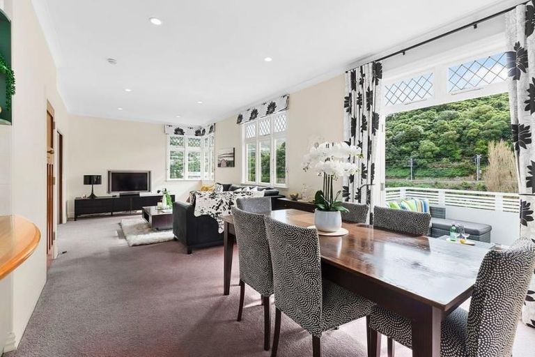 Photo of property in 40a Kenya Street, Ngaio, Wellington, 6035