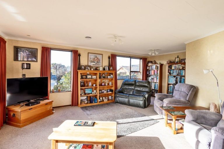 Photo of property in 14 Craig Street, Waikiwi, Invercargill, 9810